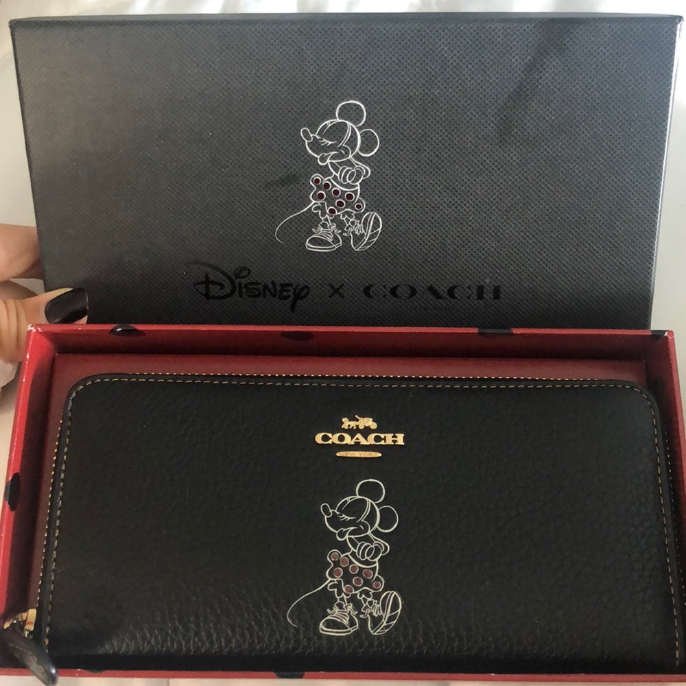 Disney Coach Wallet NWT